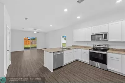 8416  100th Ave, Vero Beach, FL 32967 - Photo 9