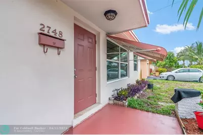 2748 NW 35th Ter, Lauderdale Lakes, FL 33311 - Photo 3