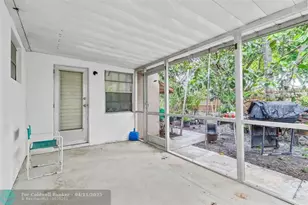 2748 NW 35th Terrace, Lauderdale Lakes, FL 33311 - Photo 13