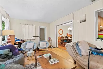 2748 NW 35th Ter, Lauderdale Lakes, FL 33311 - Photo 15