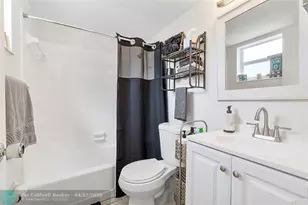 3230 NE 13th St, Pompano Beach, FL 33062 - Photo 11