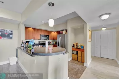 110 N Federal Hwy, Unit #815, Fort Lauderdale, FL 33301 - Photo 9