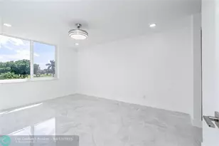 8900 Washington Blvd Unit, Pembroke Pines, FL 33025 - Photo 3