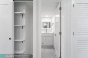 8900 Washington Blvd Unit, Pembroke Pines, FL 33025 - Photo 15