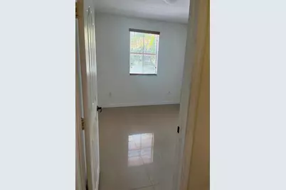 11473 NW 81st Ln, Unit #11473, Miami, FL 33178 - Photo 9