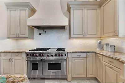 441  Royal Plaza Dr, Fort Lauderdale, FL 33301 - Photo 27