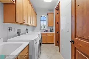 441 Royal Plaza Dr, Fort Lauderdale, FL 33301 - Photo 77