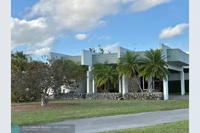 1055  Country Club Dr, Unit #404, Margate, FL 33063 - Photo 31