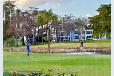 1055  Country Club Dr, Unit #404, Margate, FL 33063 - Photo 29