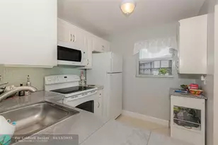 2861 NW 47th Terrace, Fort Lauderdale, FL 33313 - Photo 9