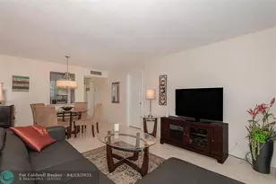 2861 NW 47th Terrace, Fort Lauderdale, FL 33313 - Photo 3