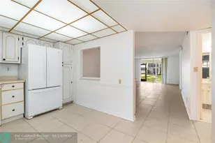 8960 S Hollybrook Blvd, Pembroke Pines, FL 33025 - Photo 13