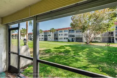 8960 S Hollybrook Blvd, Unit #103, Pembroke Pines, FL 33025 - Photo 17