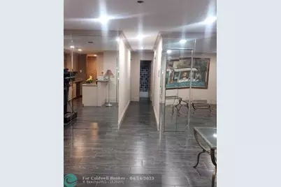 8241 SW 4th Ct, North Lauderdale, FL 33068 - Photo 7