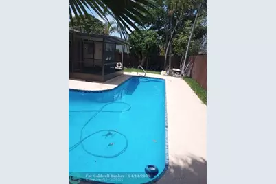 8241 SW 4th Ct, North Lauderdale, FL 33068 - Photo 27