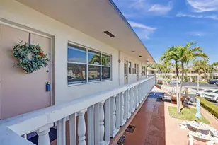 1501 N 12th Ct, Hollywood, FL 33019 - Photo 25