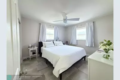 2340 N 58th Ter, Hollywood, FL 33021 - Photo 9