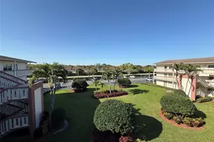 326 Preston H, Boca Raton, FL 33434 - Photo 3