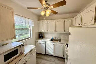 326 Preston H, Boca Raton, FL 33434 - Photo 17