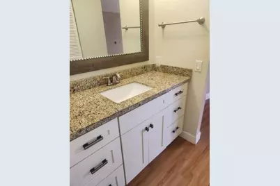 114  Lake Emerald Dr, Unit #305, Oakland Park, FL 33309 - Photo 7