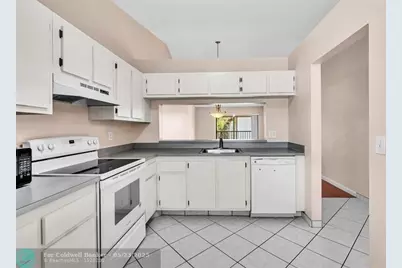 22124  Palms Way, Unit #206, Boca Raton, FL 33433 - Photo 7