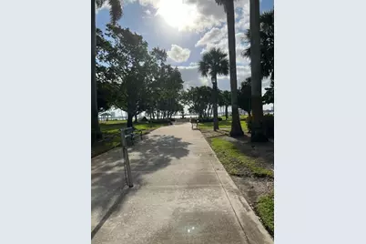 810  Lake Shore Dr, Unit #25, West Palm Beach, FL 33403 - Photo 33