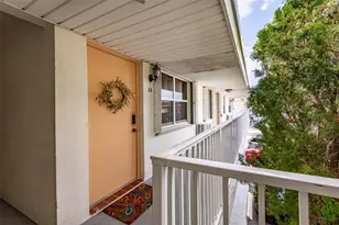 810 Lake Shore Dr, West Palm Beach, FL 33403 - Photo 23