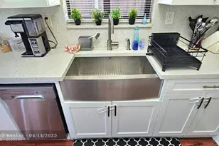 5629 SW 40th St, West Park, FL 33023 - Photo 7