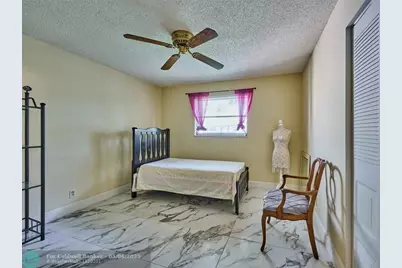 7708  Margate Boulevard, Margate, FL 33063 - Photo 19