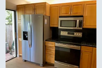 2106 NE 44th St, Unit #0, Lighthouse Point, FL 33064 - Photo 9