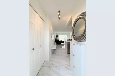 4706 NW 36th St, Unit #412-S, Lauderdale Lakes, FL 33319 - Photo 5