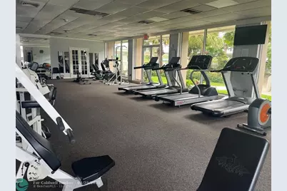 300  Bayview Dr, Unit #1809, Sunny Isles Beach, FL 33160 - Photo 9