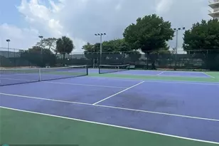 300 Bayview Dr, Sunny Isles Beach, FL 33160 - Photo 17