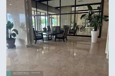 300  Bayview Dr, Unit #1809, Sunny Isles Beach, FL 33160 - Photo 3