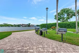 899 Jeffery St, Boca Raton, FL 33487 - Photo 29