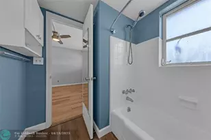 11 SW 4th Ave, Boca Raton, FL 33432 - Photo 29