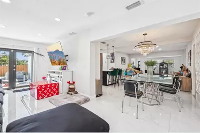 2030 SW 22nd Ave, Fort Lauderdale, FL 33312 - Photo 11