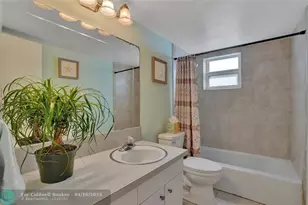 3111 NE 51st St, Fort Lauderdale, FL 33308 - Photo 29