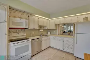 3111 NE 51st St, Fort Lauderdale, FL 33308 - Photo 5