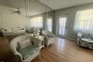 258 Markham L, Deerfield Beach, FL 33442 - Photo 3