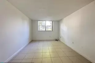 9401 Lime Bay Blvd, Tamarac, FL 33321 - Photo 9