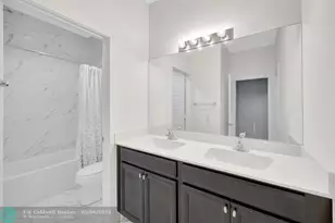 17624 SW 149th Pl, Miami, FL 33187 - Photo 17