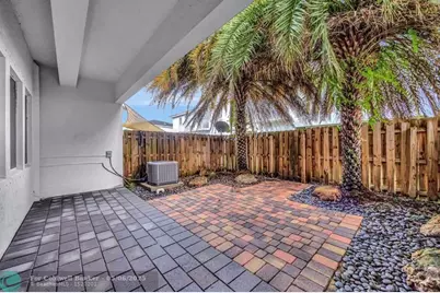 17624 SW 149th Pl, Miami, FL 33187 - Photo 35