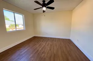 153 NE 12th Ave, Homestead, FL 33030 - Photo 11