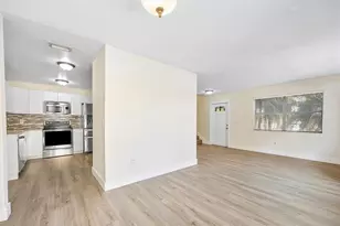 153 NE 12th Ave, Homestead, FL 33030 - Photo 13