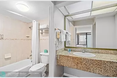 2520  Stirling Rd, Hollywood, FL 33020 - Photo 15