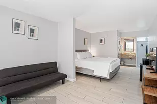 2520 Stirling Rd, Hollywood, FL 33020 - Photo 9