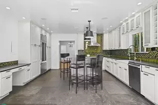 2709 NE 30th St, Fort Lauderdale, FL 33306 - Photo 15