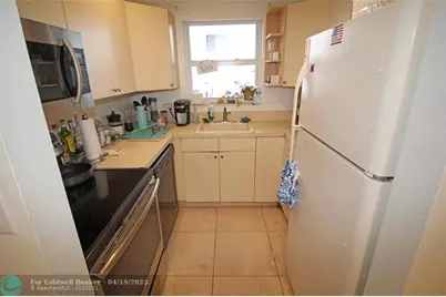 2860 NE 14th St, Unit #103 D, Pompano Beach, FL 33062 - Photo 3