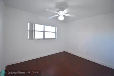 3051  Sunrise Lakes Dr, Unit #311, Sunrise, FL 33322 - Photo 7